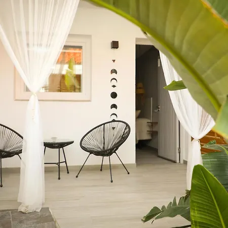 Calas De Meca Guest house